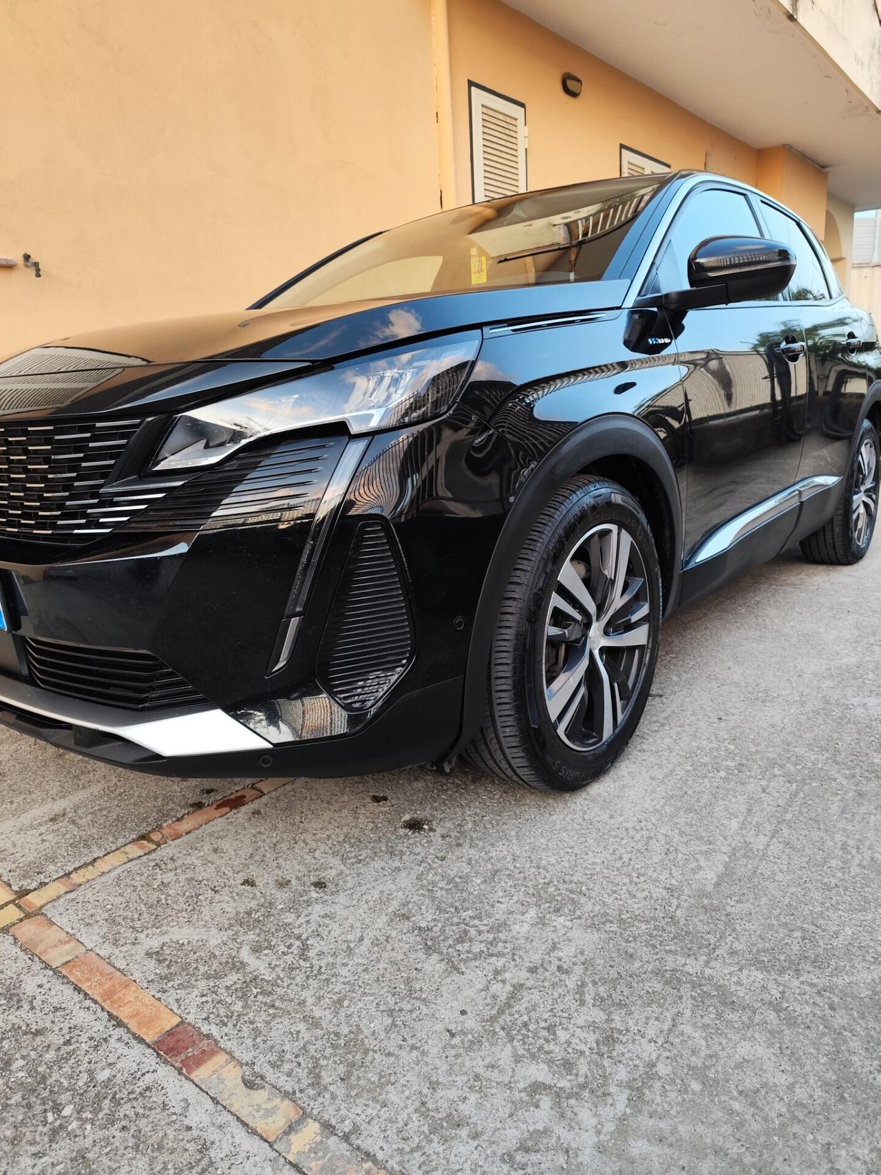 Peugeot 3008 Hybrid 225 e-EAT8 Allure Pack