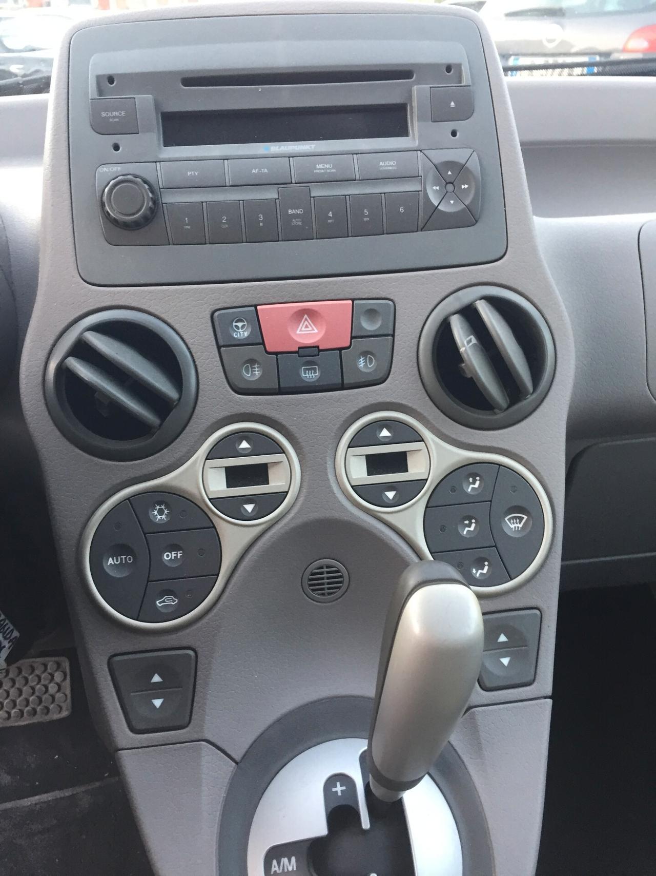 Fiat Panda 1.2 Emotion