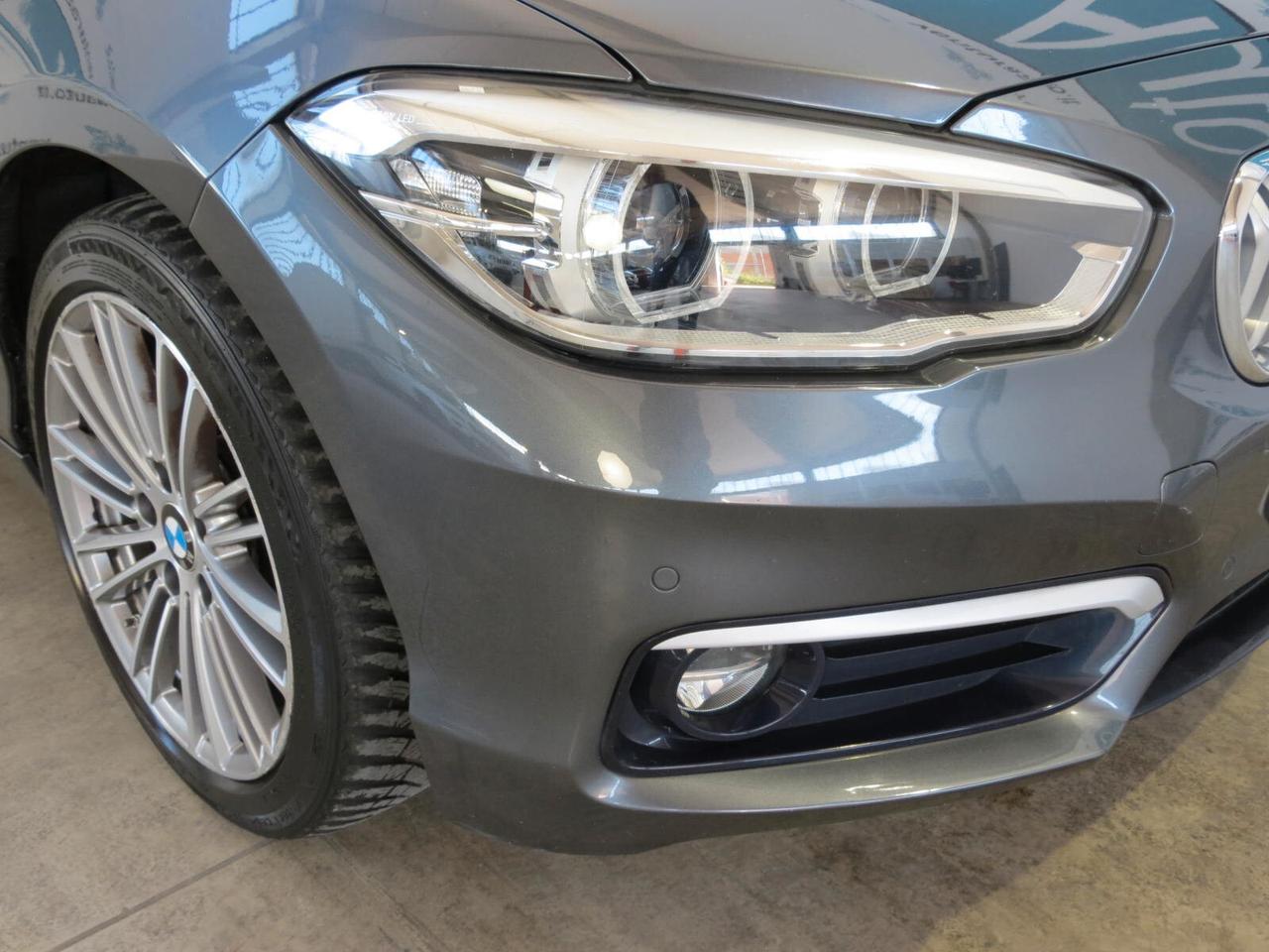 Bmw 116 d 5p. Urban Autom.