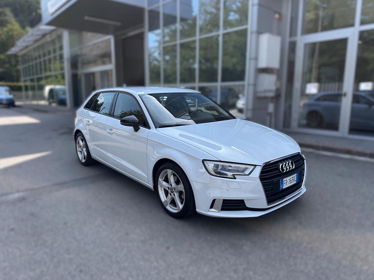 Audi A3 SPB 1.6 TDI 116 CV S tronic Sport
