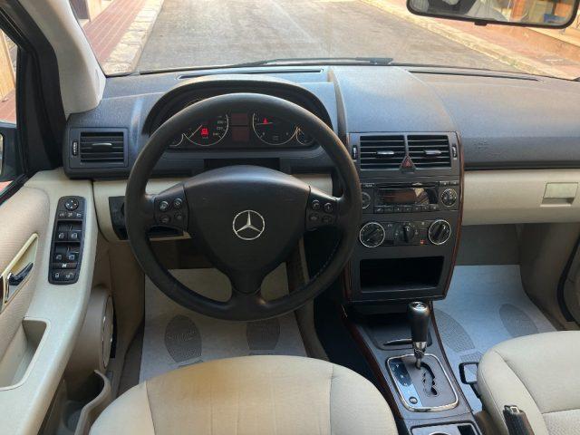 MERCEDES-BENZ A 180 CDI Automatic Elegance