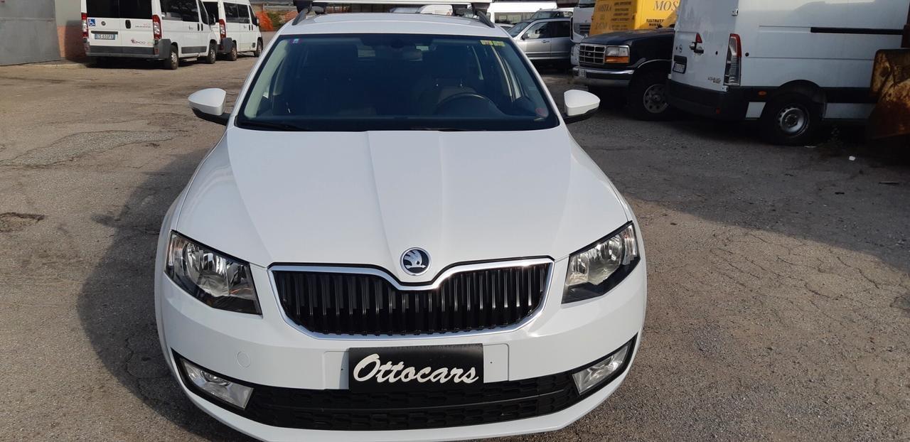 Skoda Octavia 1.6 TDI CR 110 CV DSG Wagon Executive