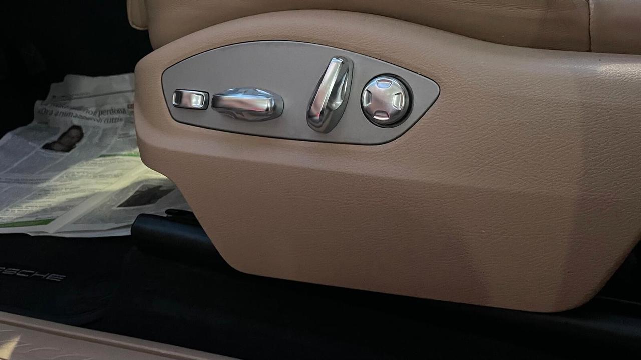 Porsche Macan 2.0 265CV 2022