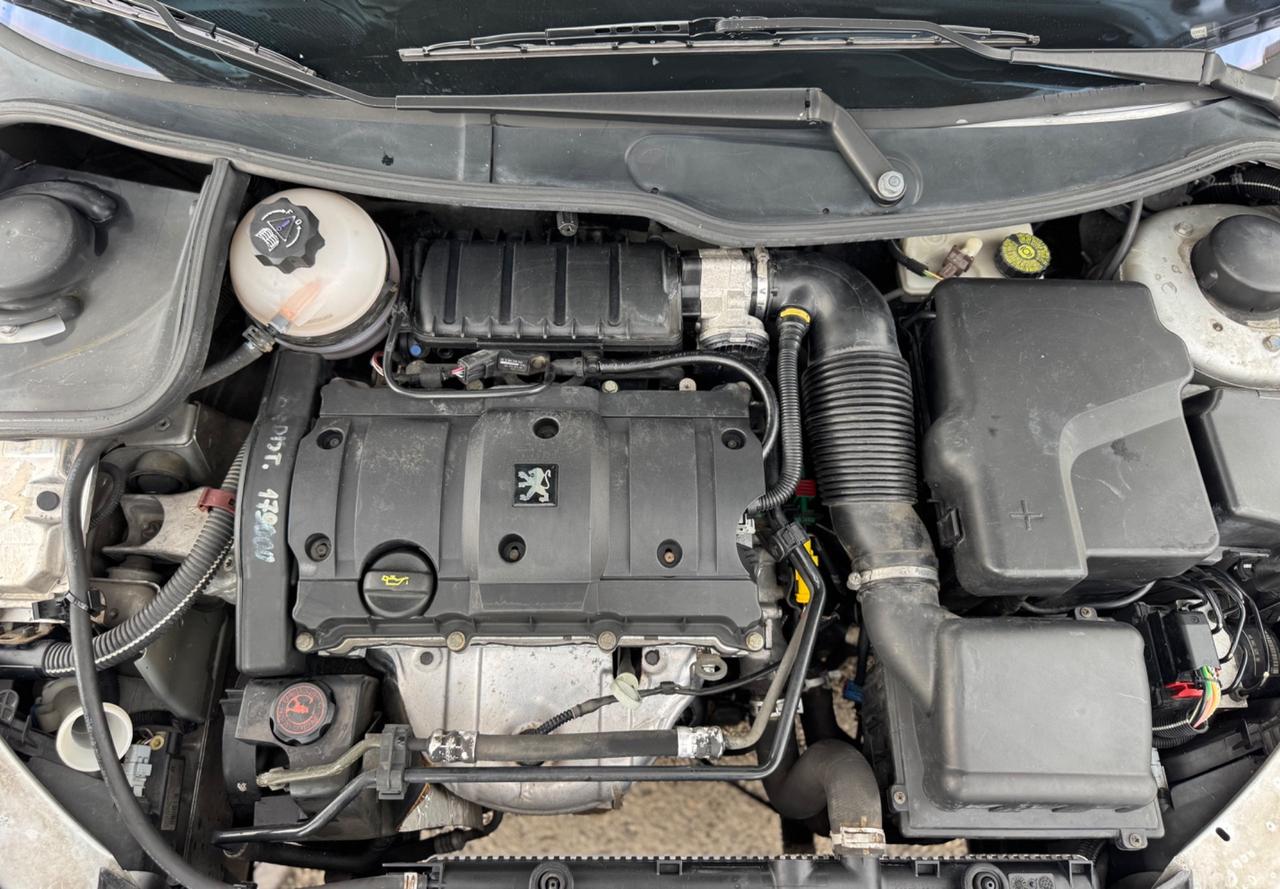 Peugeot 206 1.6 16V CC