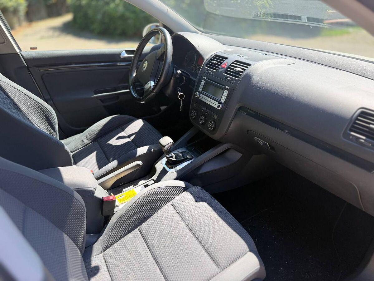 Volkswagen Golf 2.0 tdi Gt Sport 3p dsg dpf