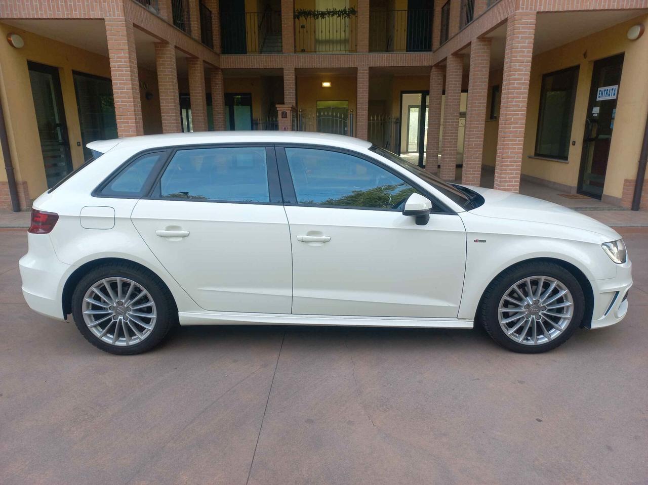 Audi A3 SPB 1.6 TDI Business S-LINE