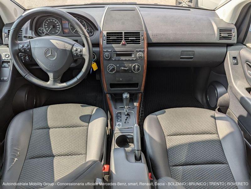 Mercedes-Benz Classe A 160 BLUE EFFICIENCY ''NEOPATENTATI'' - DRIVE+ OUTLET