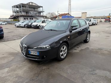 Alfa Romeo 147 1.9 JTD M-JET 16V 5 porte Dist.