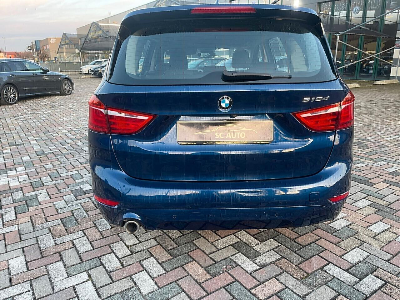 Bmw 2er Active Tourer 216d Active Tourer Advantage NeoPatentati