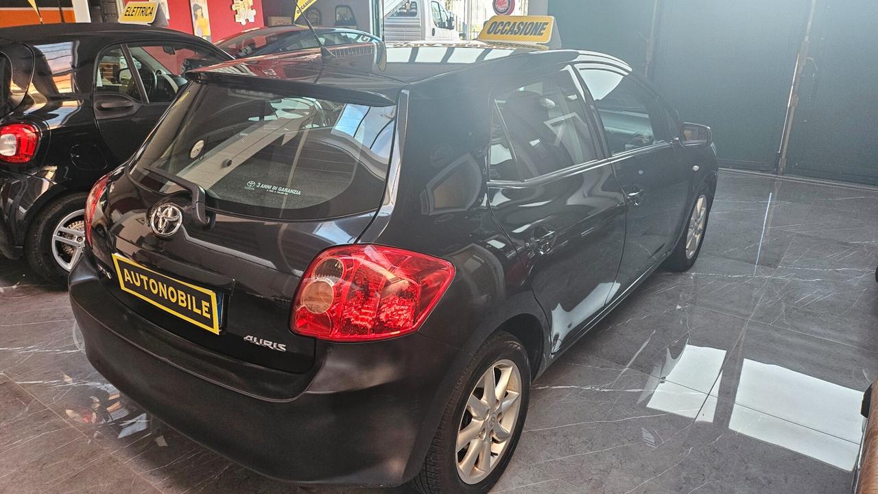 Toyota Auris 1.4 5 porte Sol