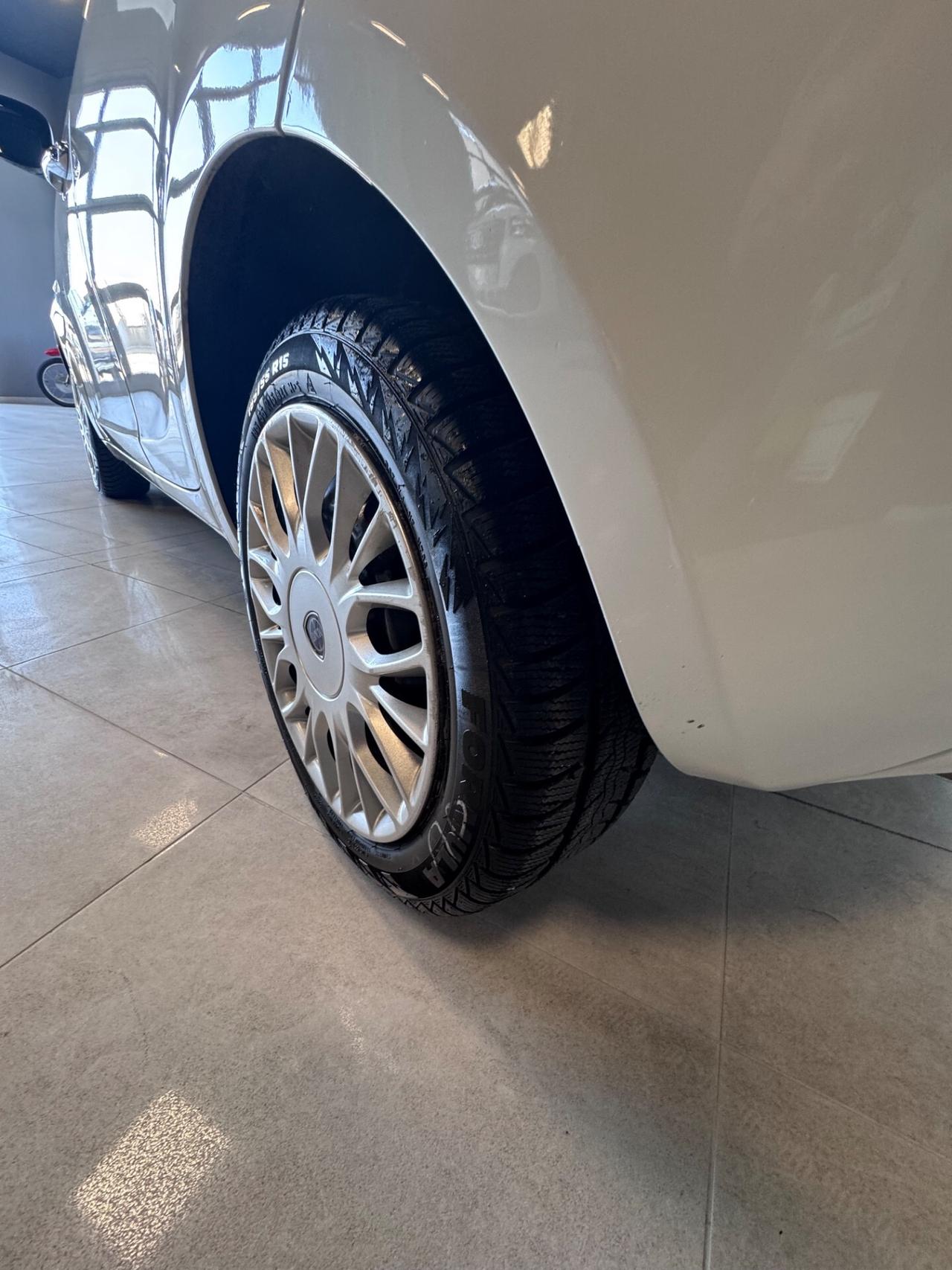 LANCIA YPSILON 1.3 MJET GOLD