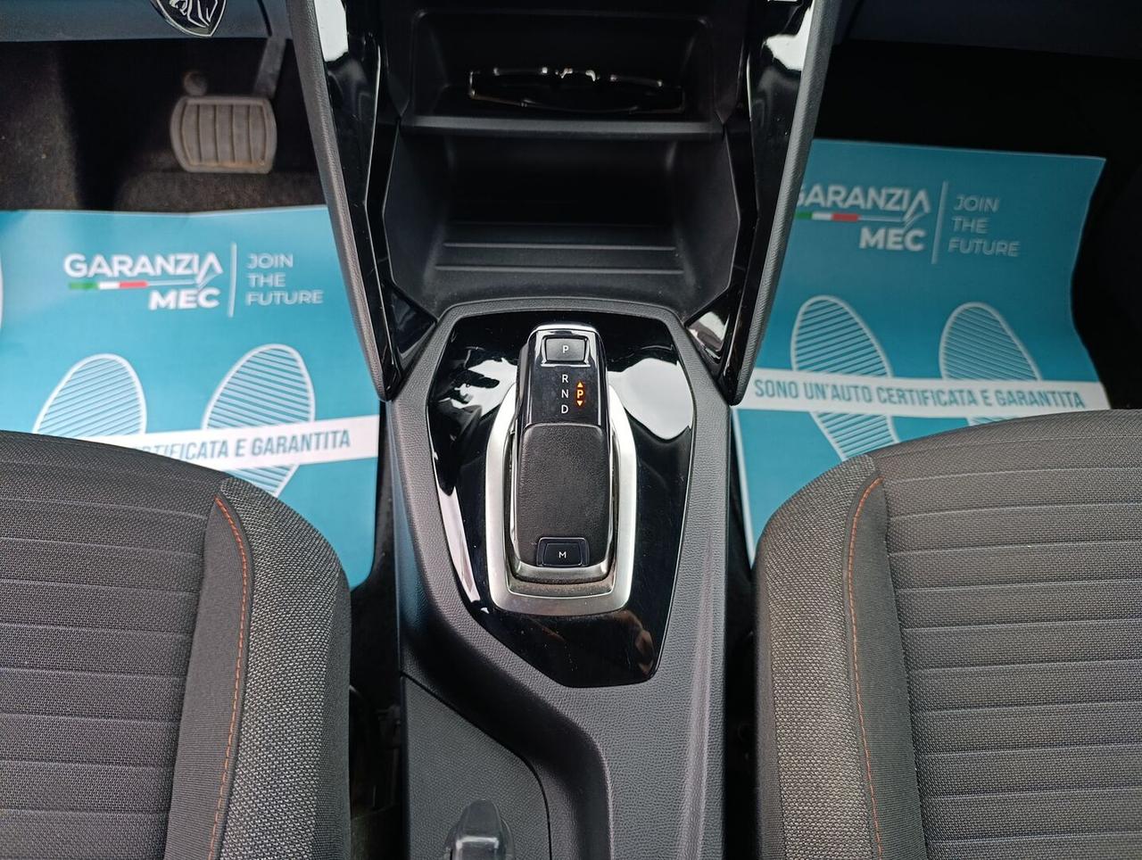 Peugeot 2008 1.2 puretech Active Pack s&s 130cv eat8