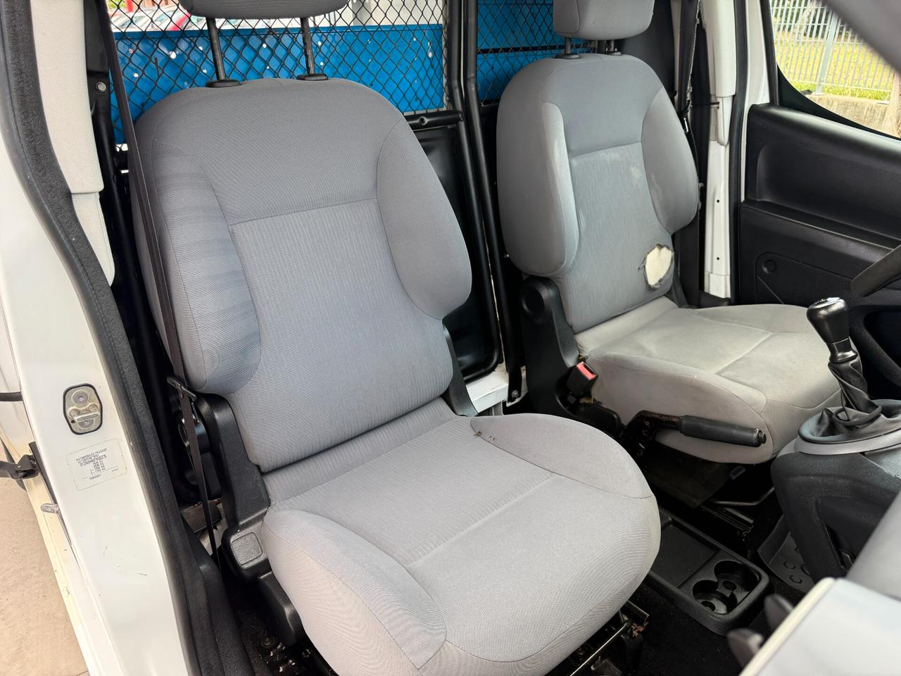 PEUGEOT PARTNER ANNO 2015 1.6 DIESEL 75 CV