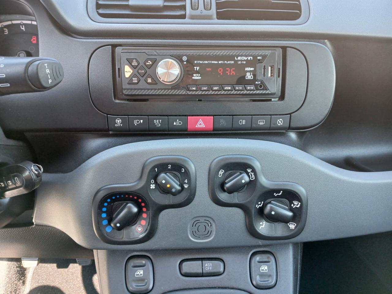 FIAT PANDA 1.0 BENZINA HYBRID 70CV 2023