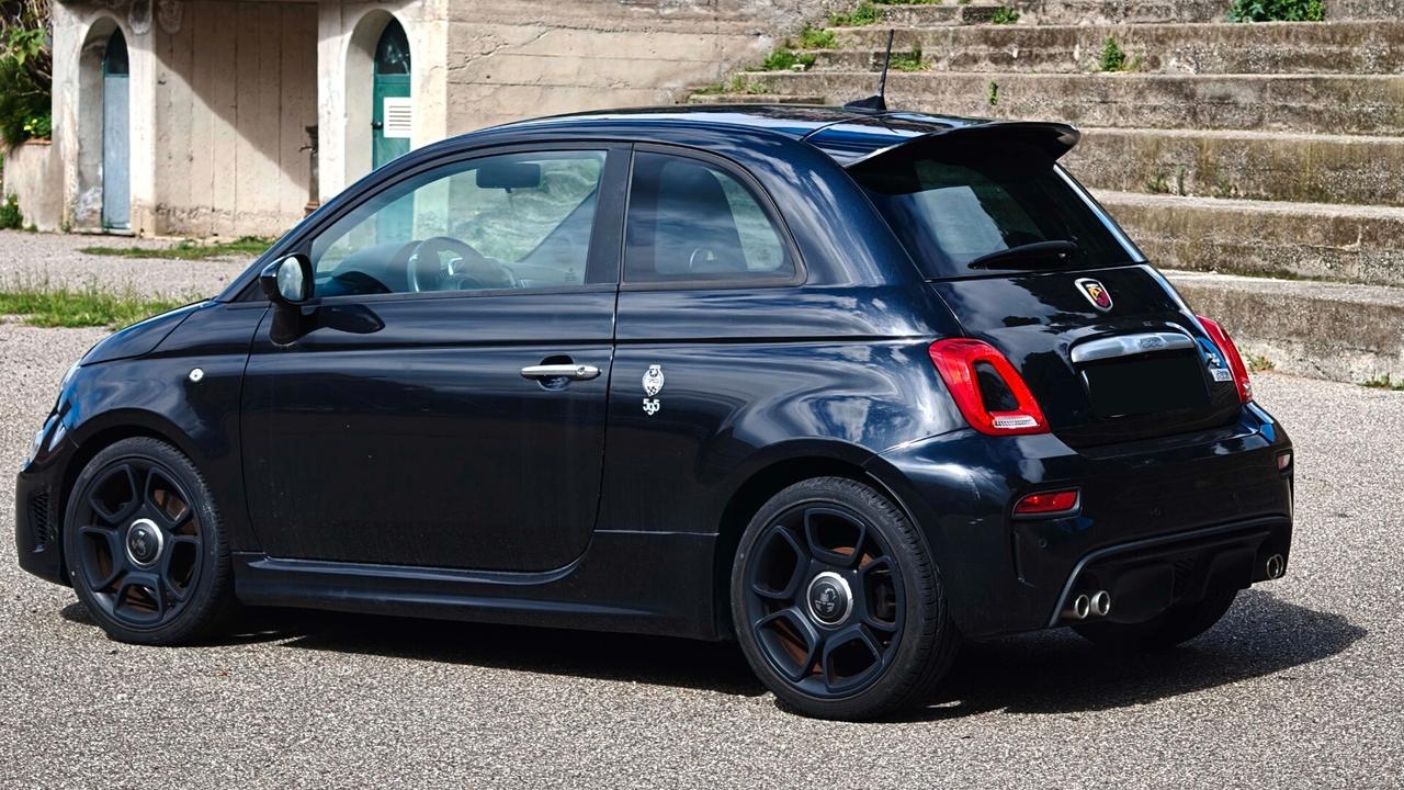 Abarth 595 C 1.4 Turbo T-Jet 165 CV Turismo