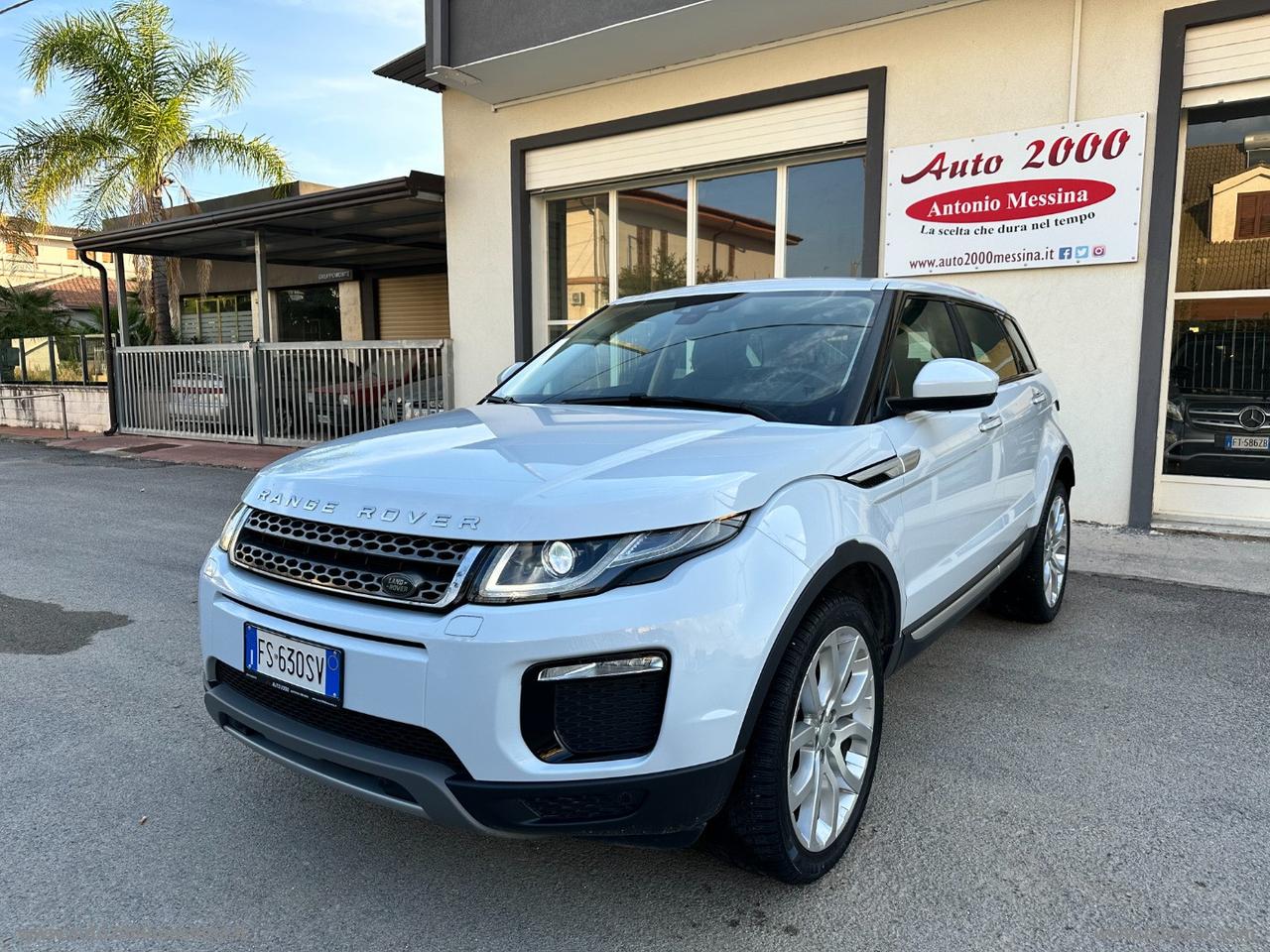 LAND ROVER RR Evoque 2.0 TD4 150 CV 5p. Bs Ed. SE