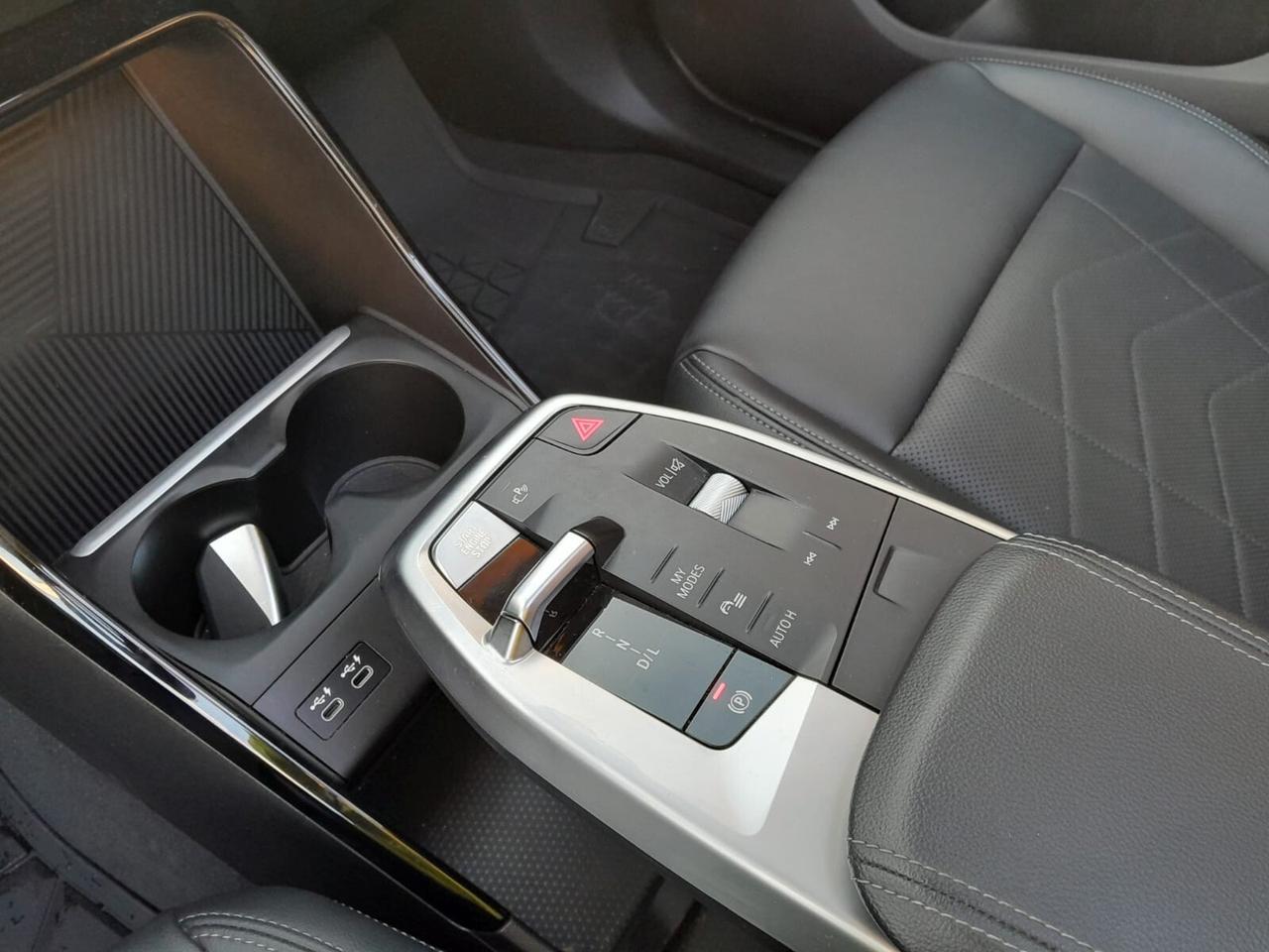 Bmw 2er Active Tourer 218d Luxury