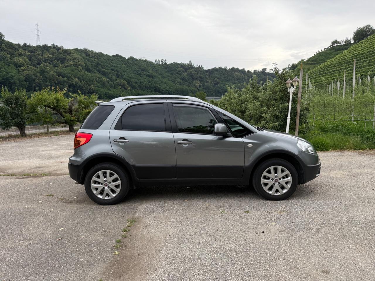 Fiat Sedici 2.0 MJT 16V DPF 4x4 Experience