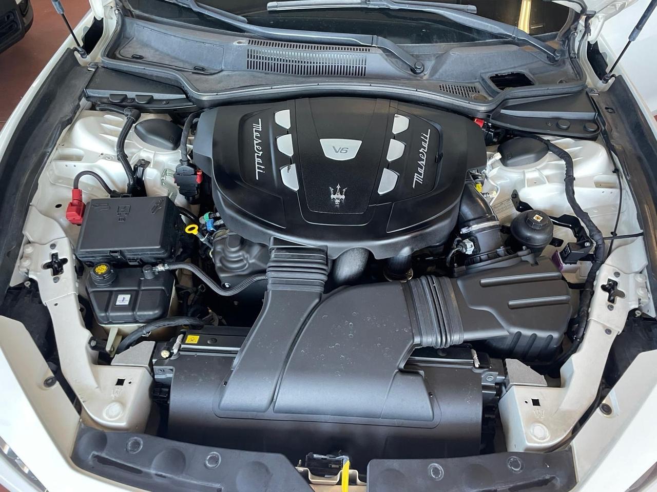 Maserati Ghibli V6 Diesel 275 CV