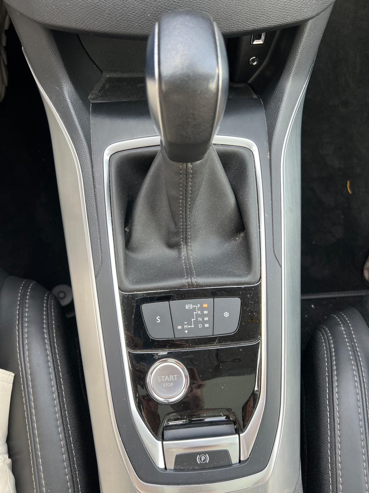 Peugeot 308 BlueHDi 120 S&S EAT6 SW GT Line