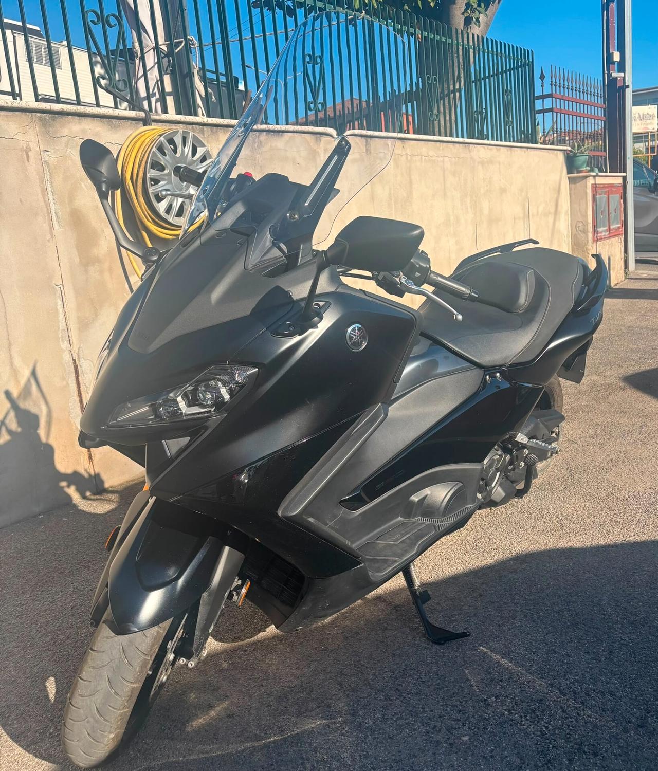 Yamaha T Max 560 TECH MAX ANNO 2023
