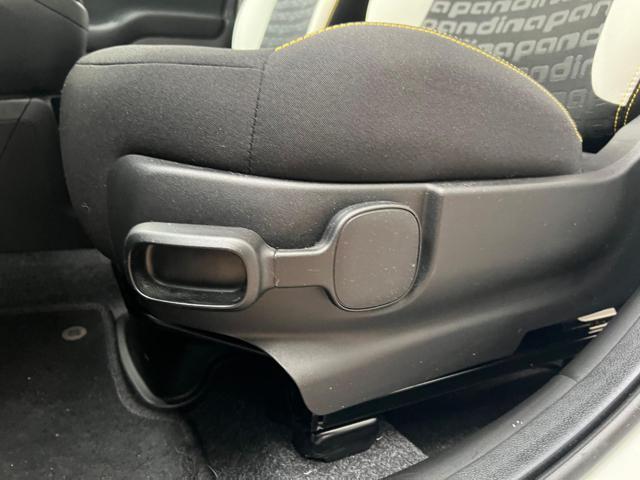 FIAT Panda 1.0 FireFly S&S Hybrid Pandina - SOLO 2.700 KM!!!