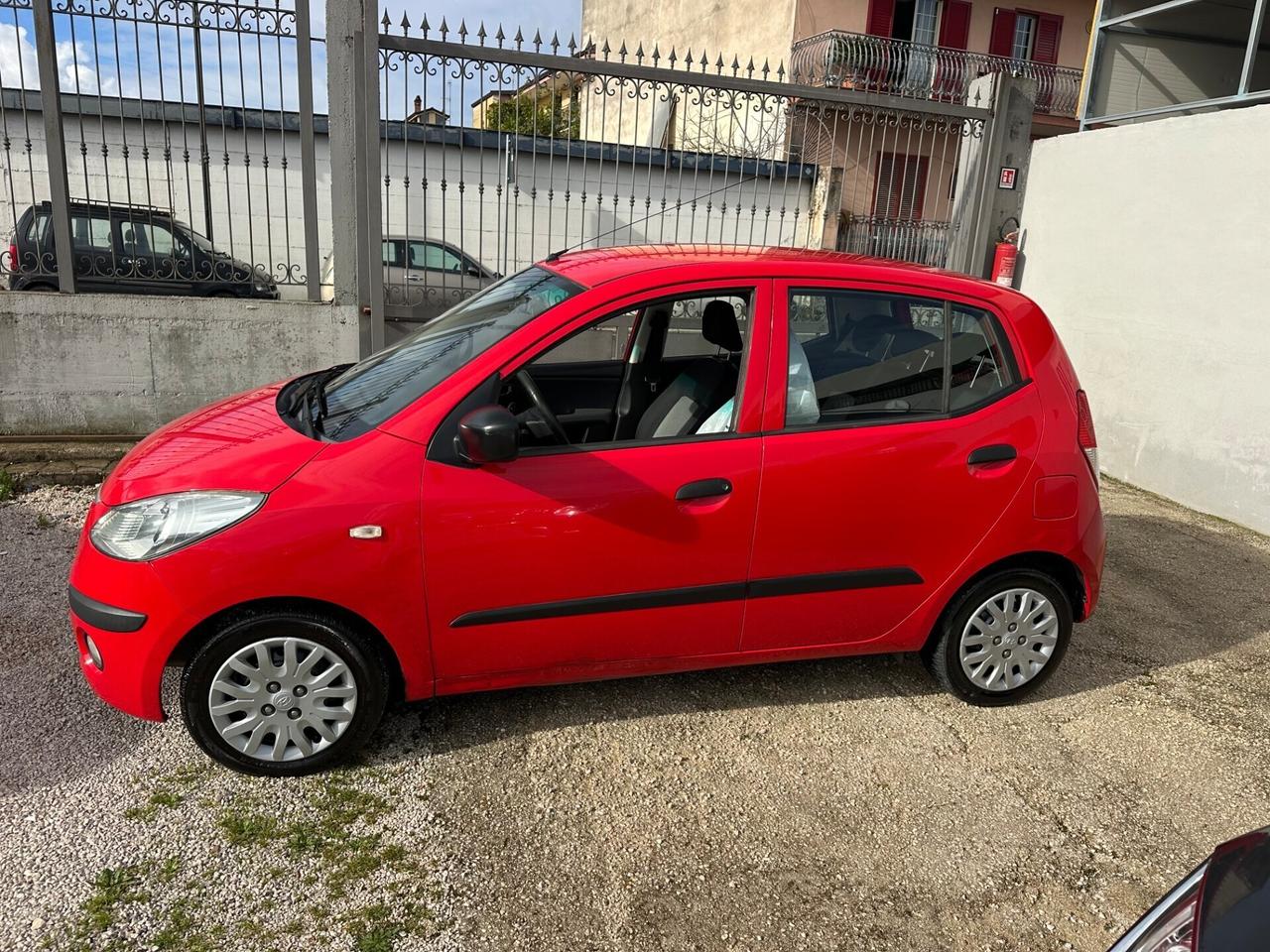 Hyundai i10 1.1 12V BlueDrive GPL 2010