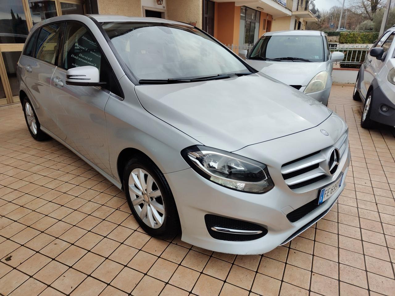 Mercedes-benz B 180 d Automatic Executive