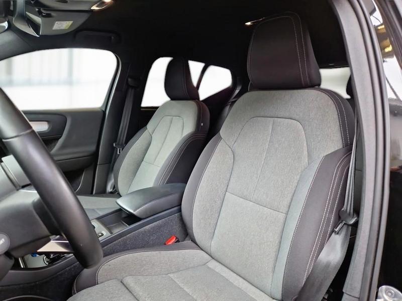 VOLVO XC40 T4 RECHARGE PLUG-IN AUTO CORE SUV