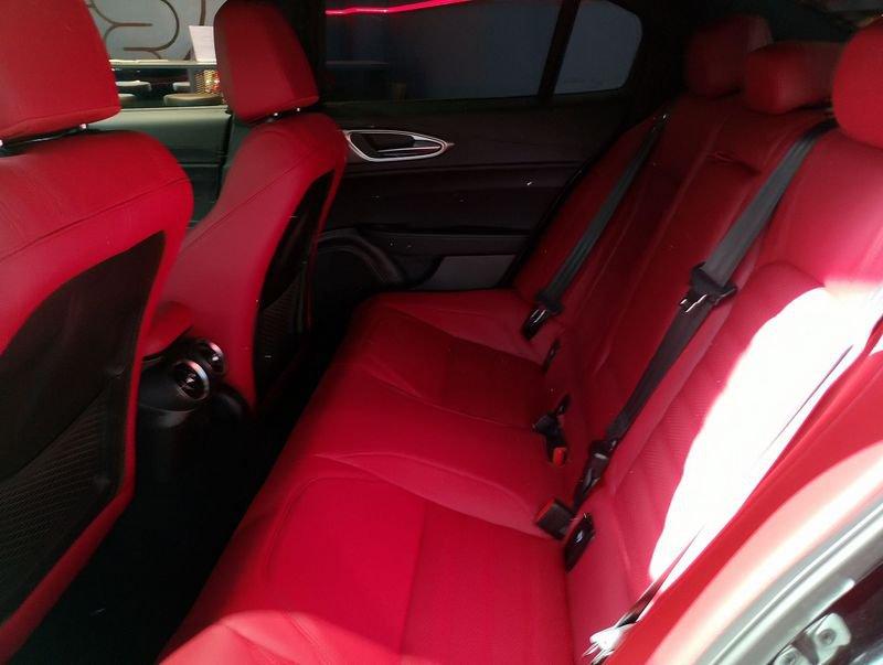 Alfa Romeo Giulia 2.0 T 280cv Veloce AT8 Q4