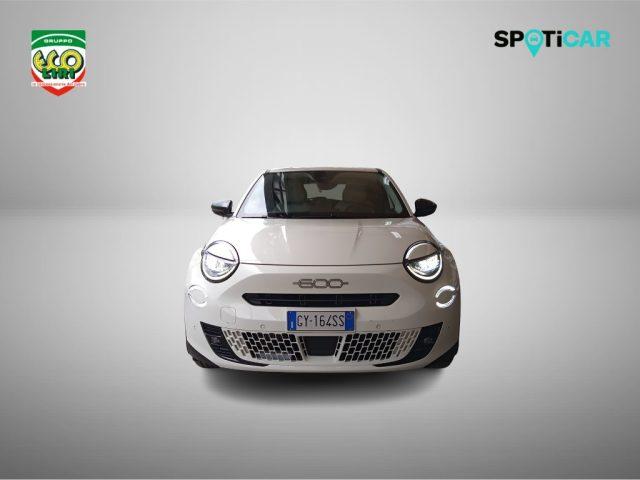 FIAT 600 Hybrid 100 CV DCT MHEV La Prima