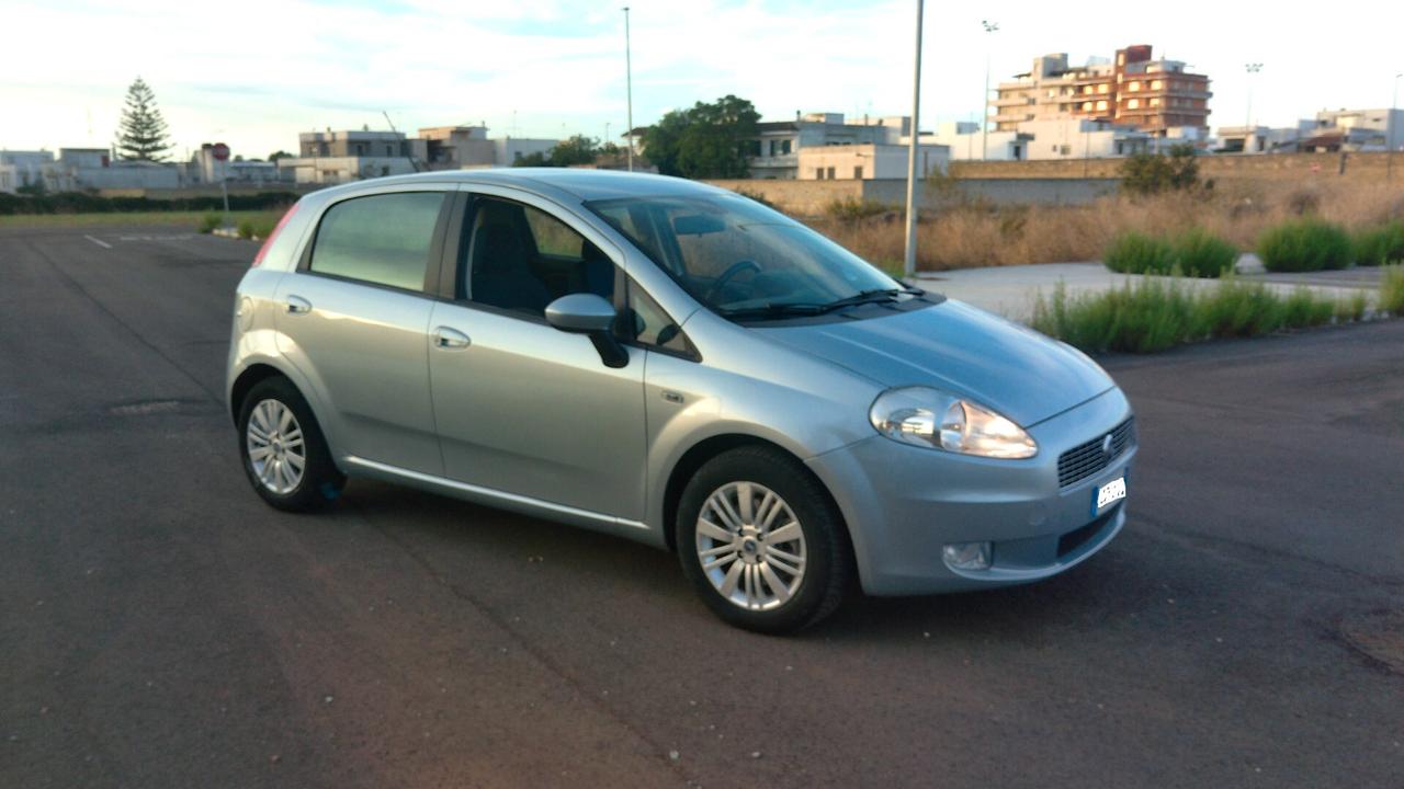 Fiat Grande Punto 1.3 MJT 90 CV 5 porte Dynamic