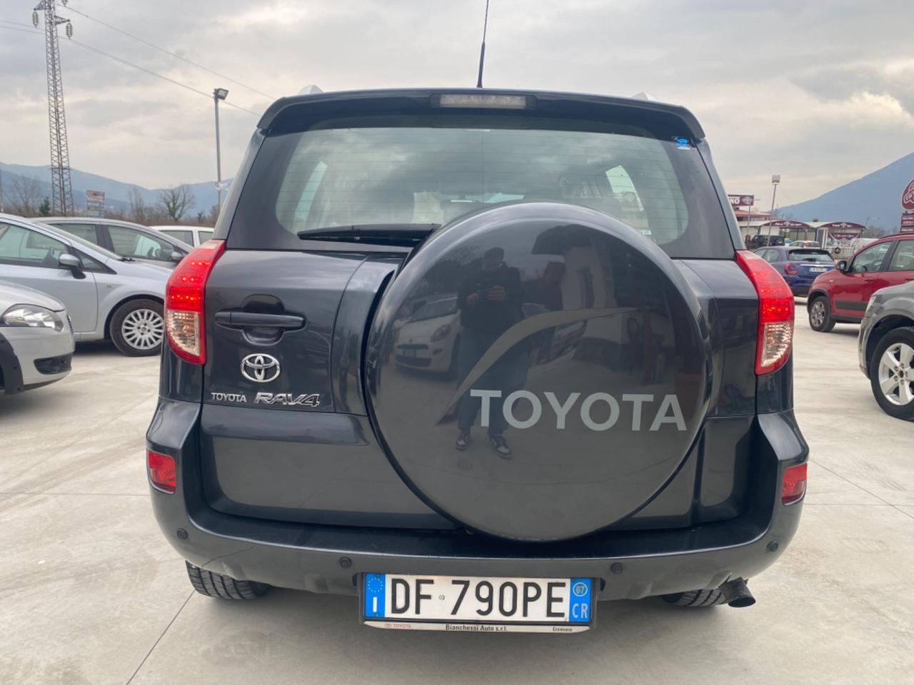 Toyota RAV 4 RAV4 2.2 D-4D 136 CV Luxury