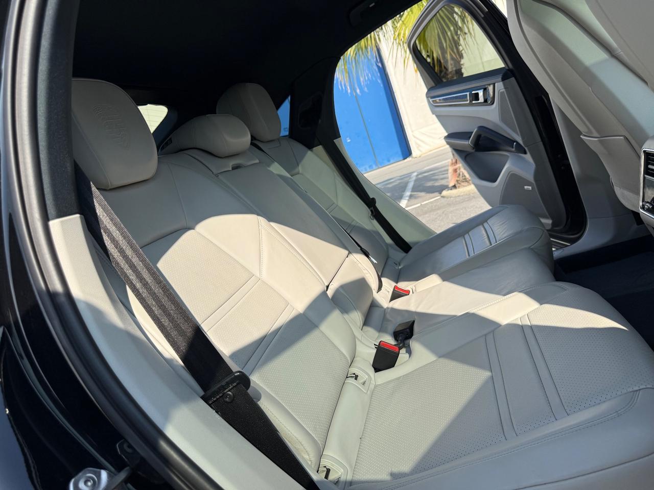 Porsche Coupe 3.0-340 CV-GARANZIA PORSCHE UFFICIALE-