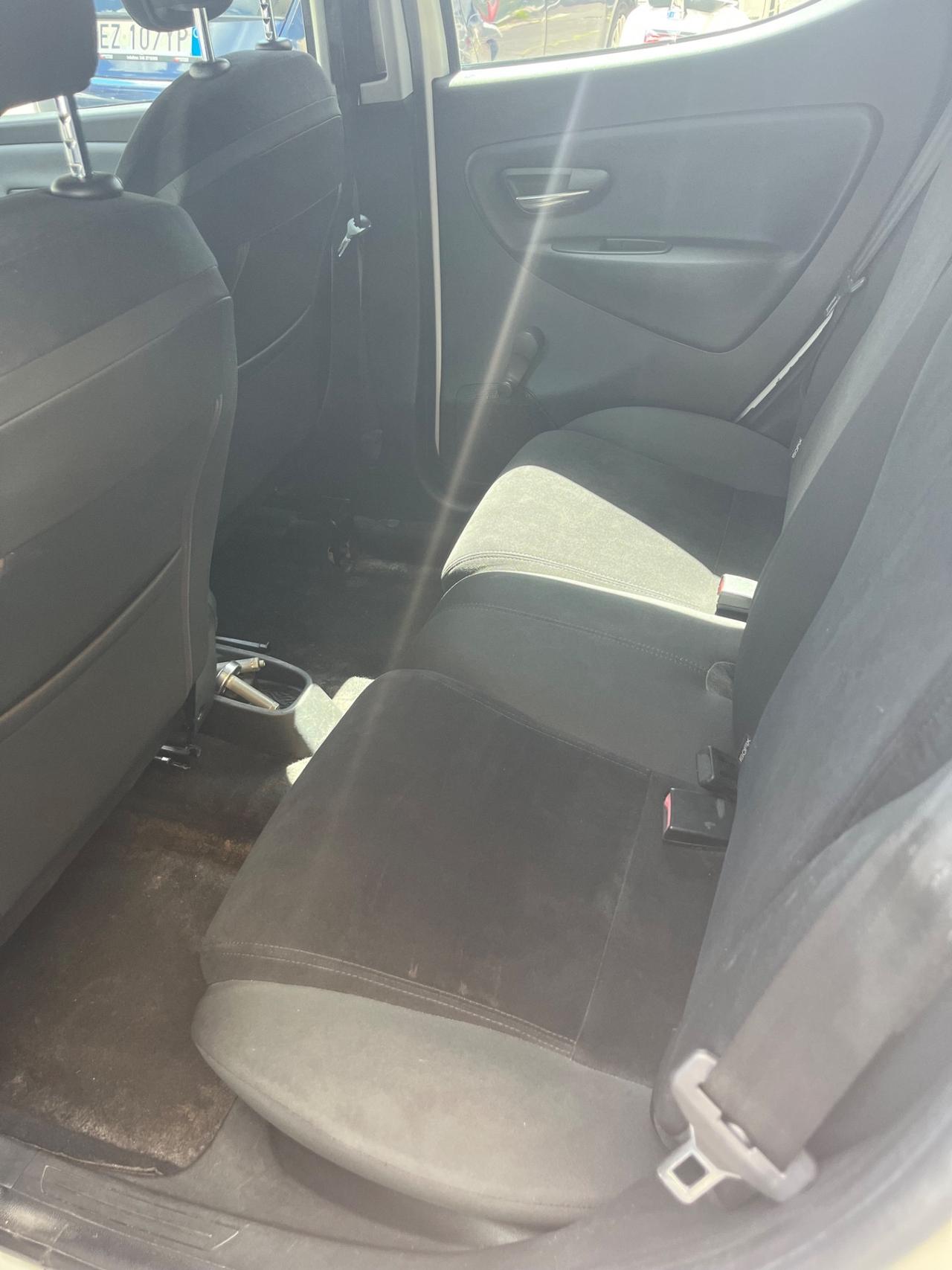 Lancia Ypsilon 1.2 69 CV 5 porte GPL Ecochic Platinum