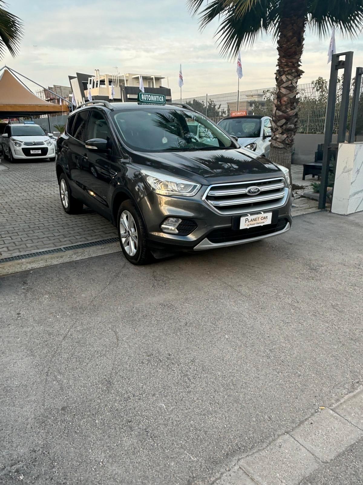 Ford Kuga 2.0 TDCI 150 CV S&S 4WD Titanium