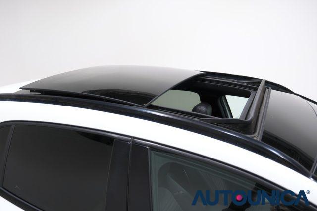 MERCEDES-BENZ GLA 220 D AUTOMATIC 4MATIC PREMIUM AMG TETTO PANORAMA