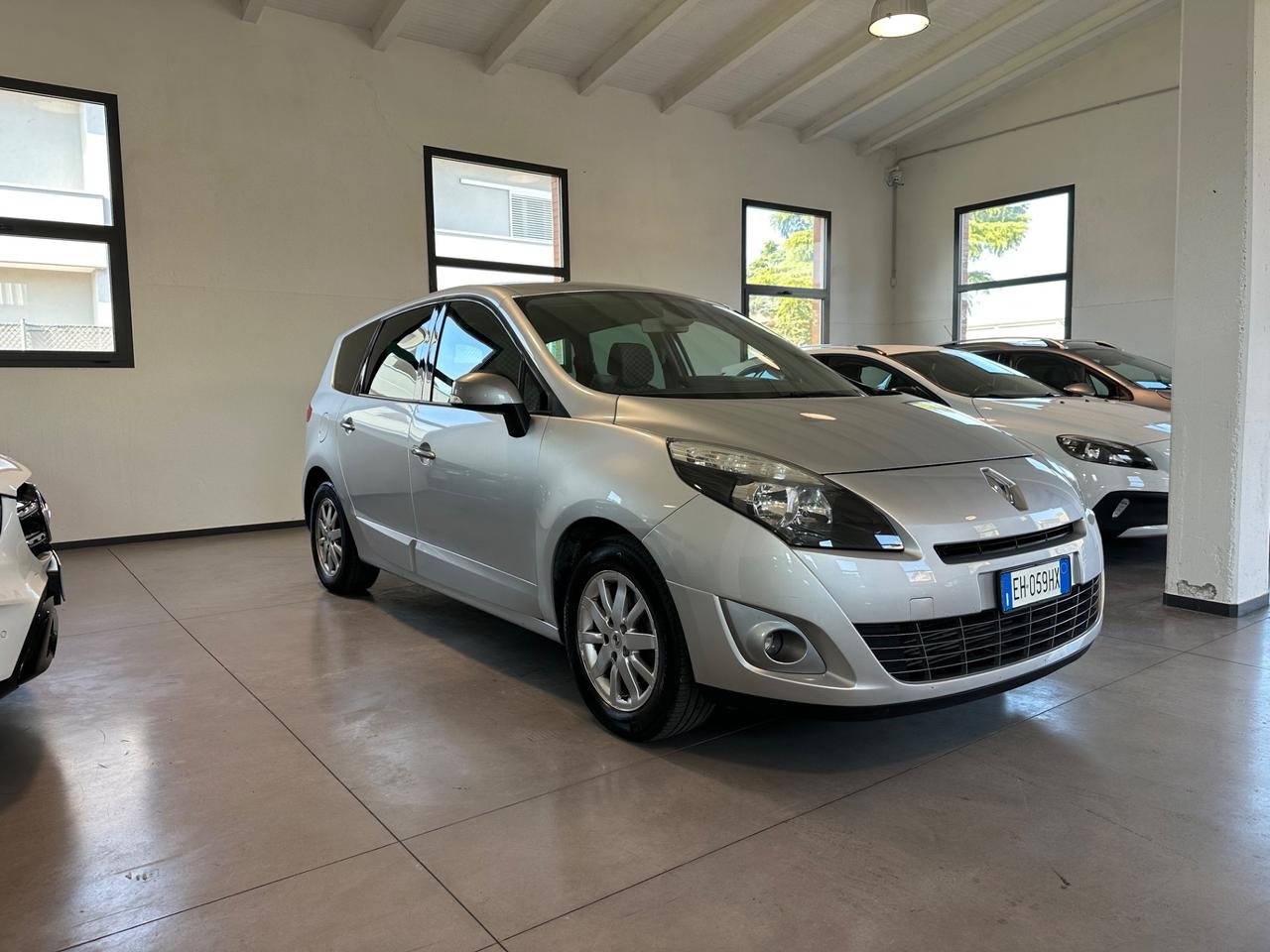 Renault Scenic Scénic 1.5 dCi 110CV Luxe
