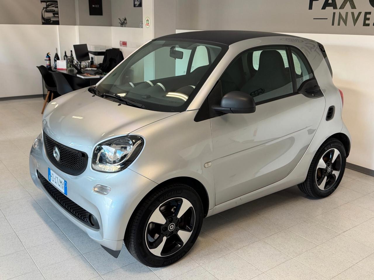 SMART FORTWO 1.0 YOUNGSTER 453-GARANTITA 12 MESI-PROMO