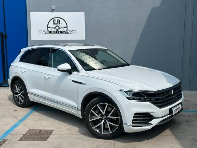 Volkswagen Touareg 3.0 V6 TSI eHybrid Elegance