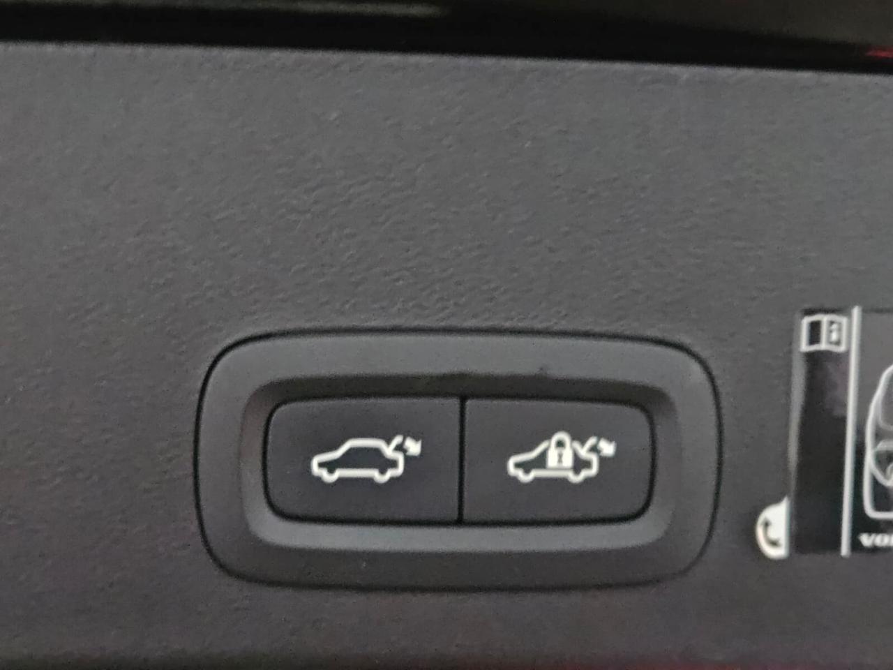 Volvo XC40 D3 Momentum Pro