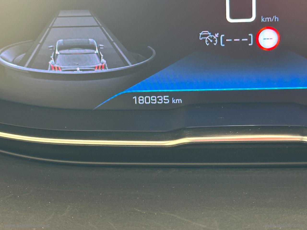 PEUGEOT 5008 BlueHDi 130 S&S EAT8 Allure