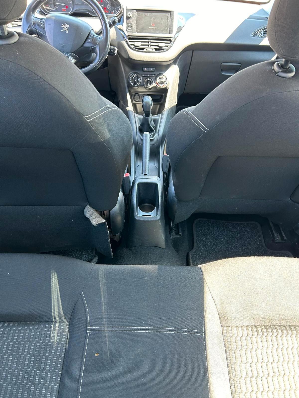 Peugeot 208 BlueHDi 75 5 porte Allure