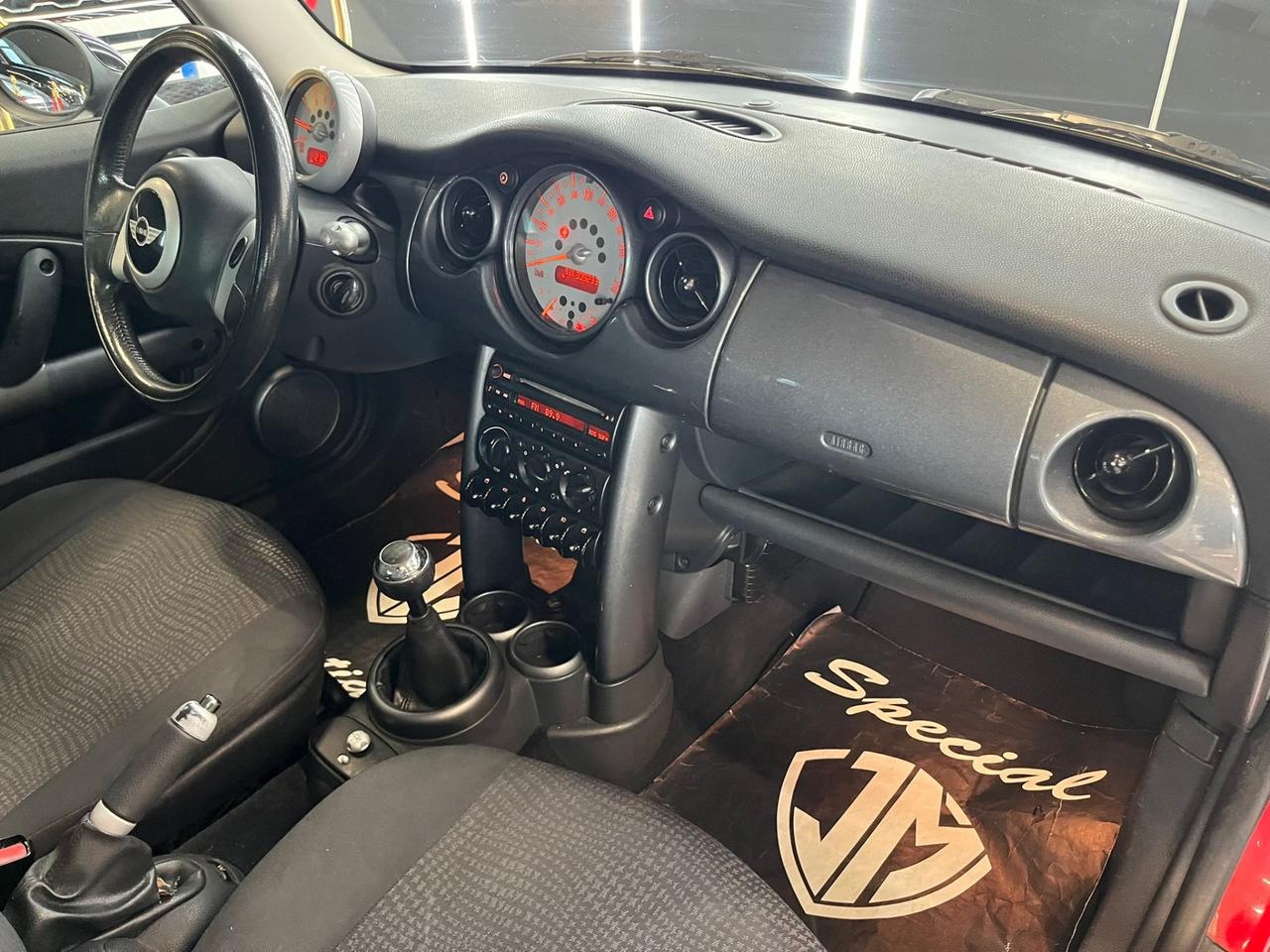 Mini 1.6 16V Cooper