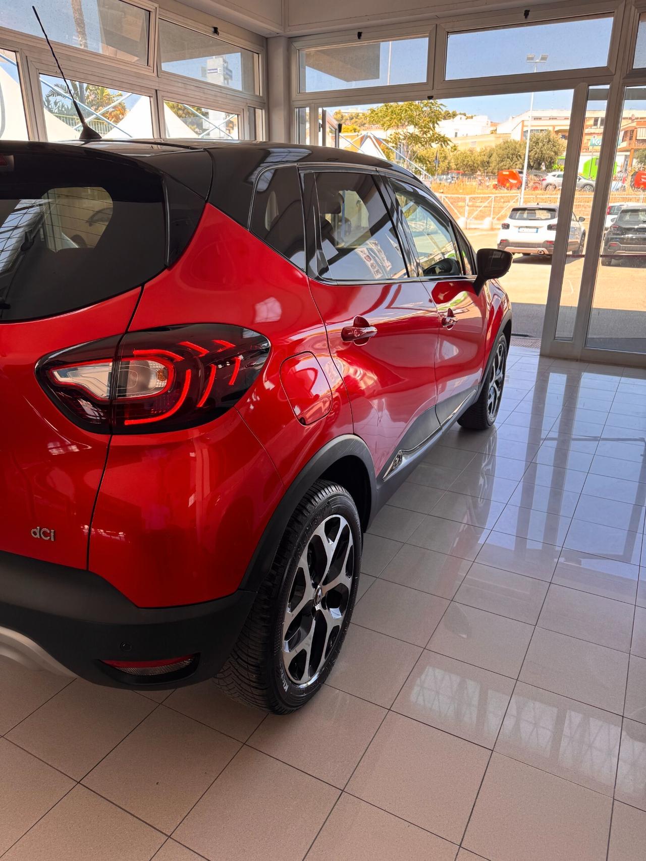 RENAULT CAPTUR DCI 8V 90 CV FULL OPTIONAL