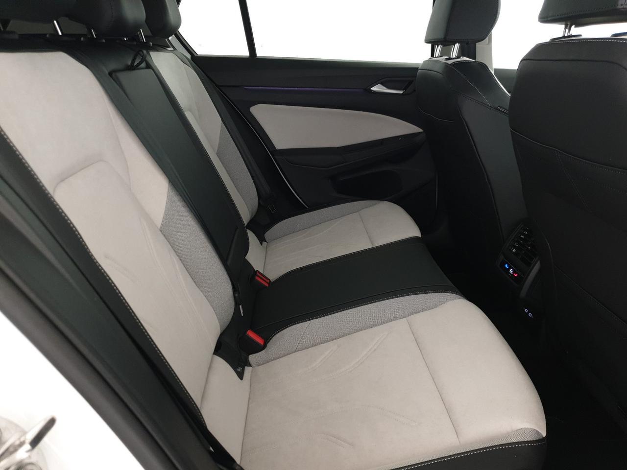 Volkswagen Golf 1.5 tsi ehybrid style 204cv dsg