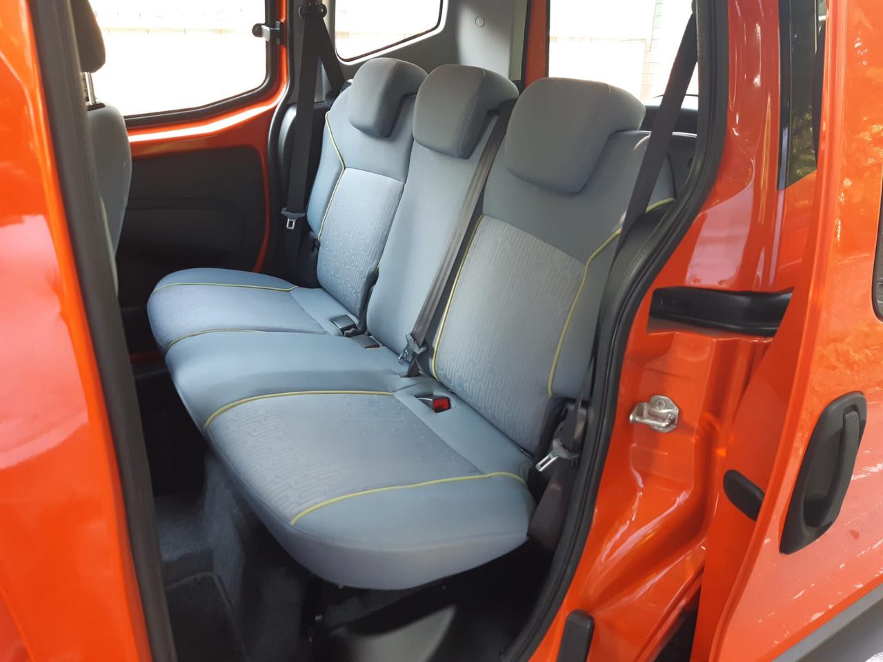 Peugeot Bipper Tepee 1.3 HDi 75 FAP Outdoor