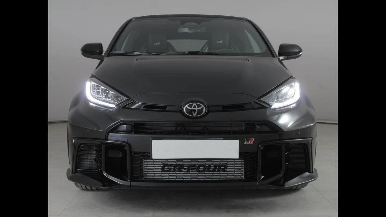 TOYOTA GR YARIS CIRCUIT AT MY24