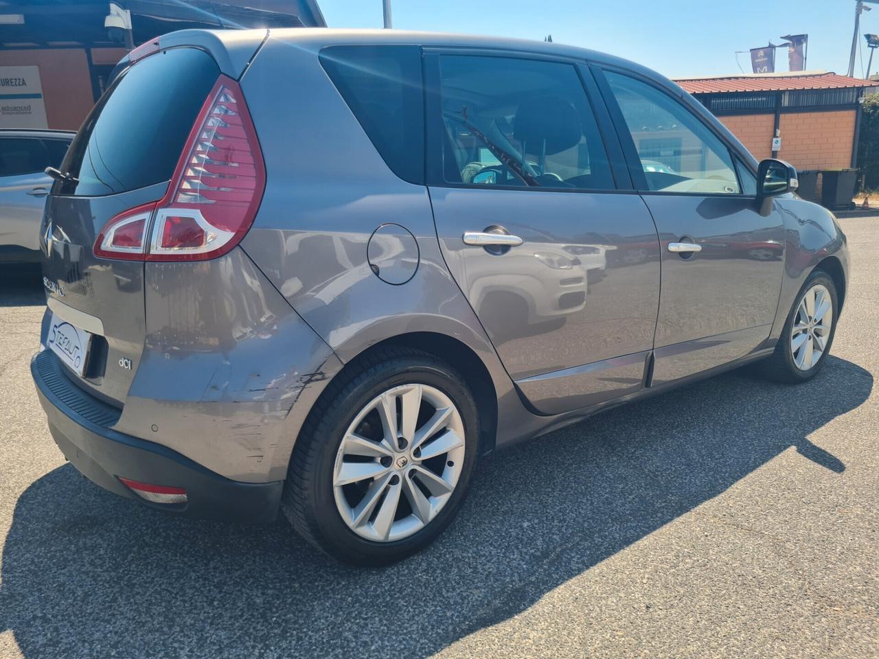 Renault Scenic 1.5 dCi 110CV *NAVI*GANCIO*TETTO**