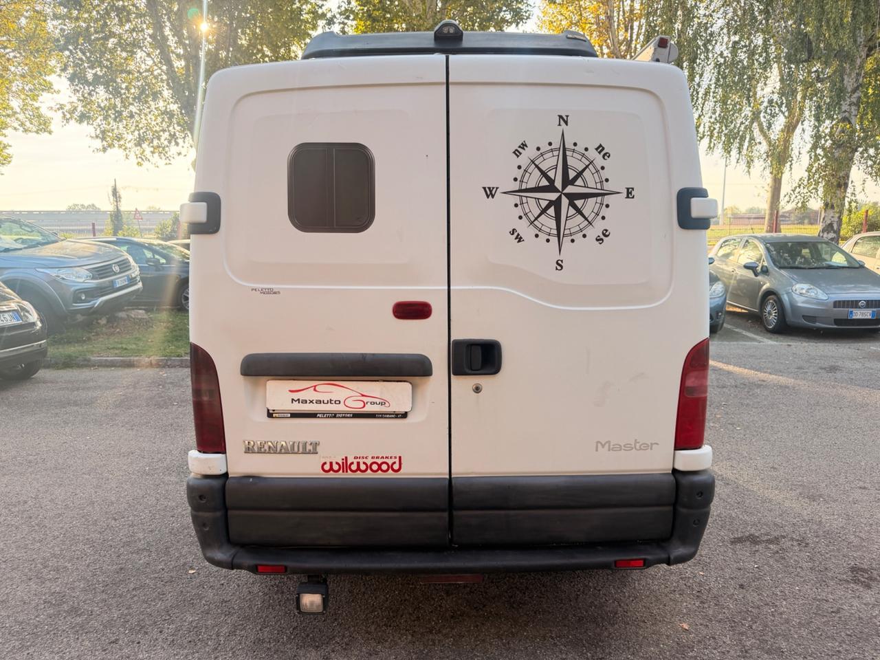 Renault Master T28 2.5 diesel PC Combi